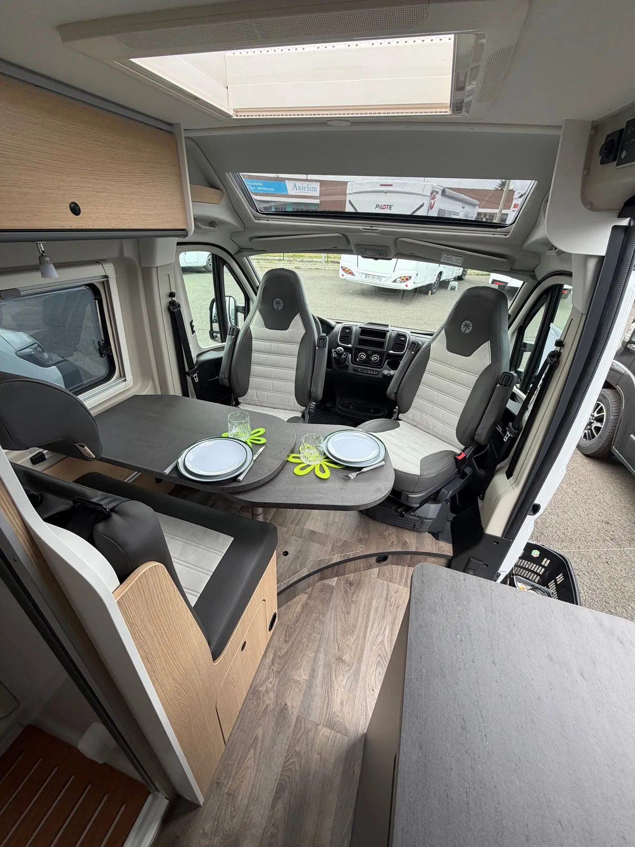 Fourgon aménagé - Sunlight - Cliff 600 X - 2026