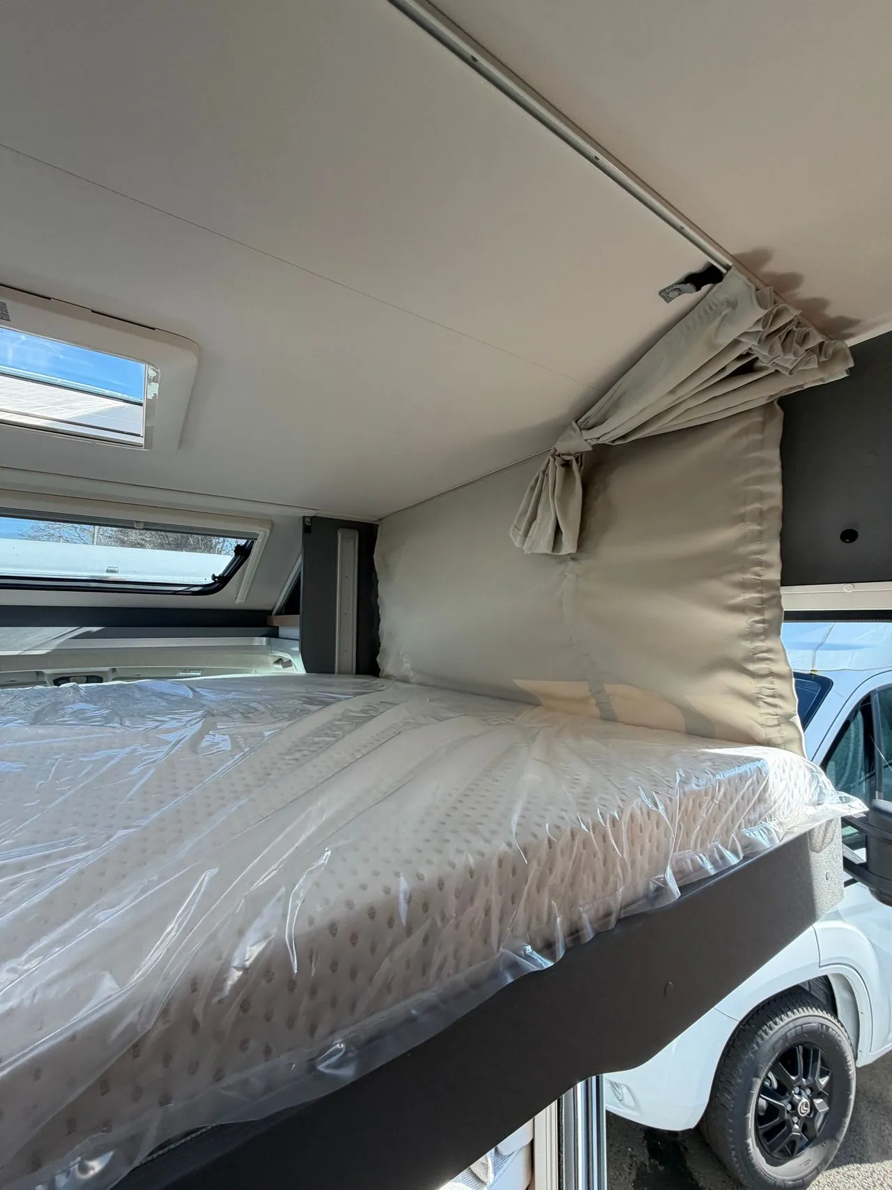 Camping-car - Dethleffs - Just Camp T 7052 EBL Active - 2026