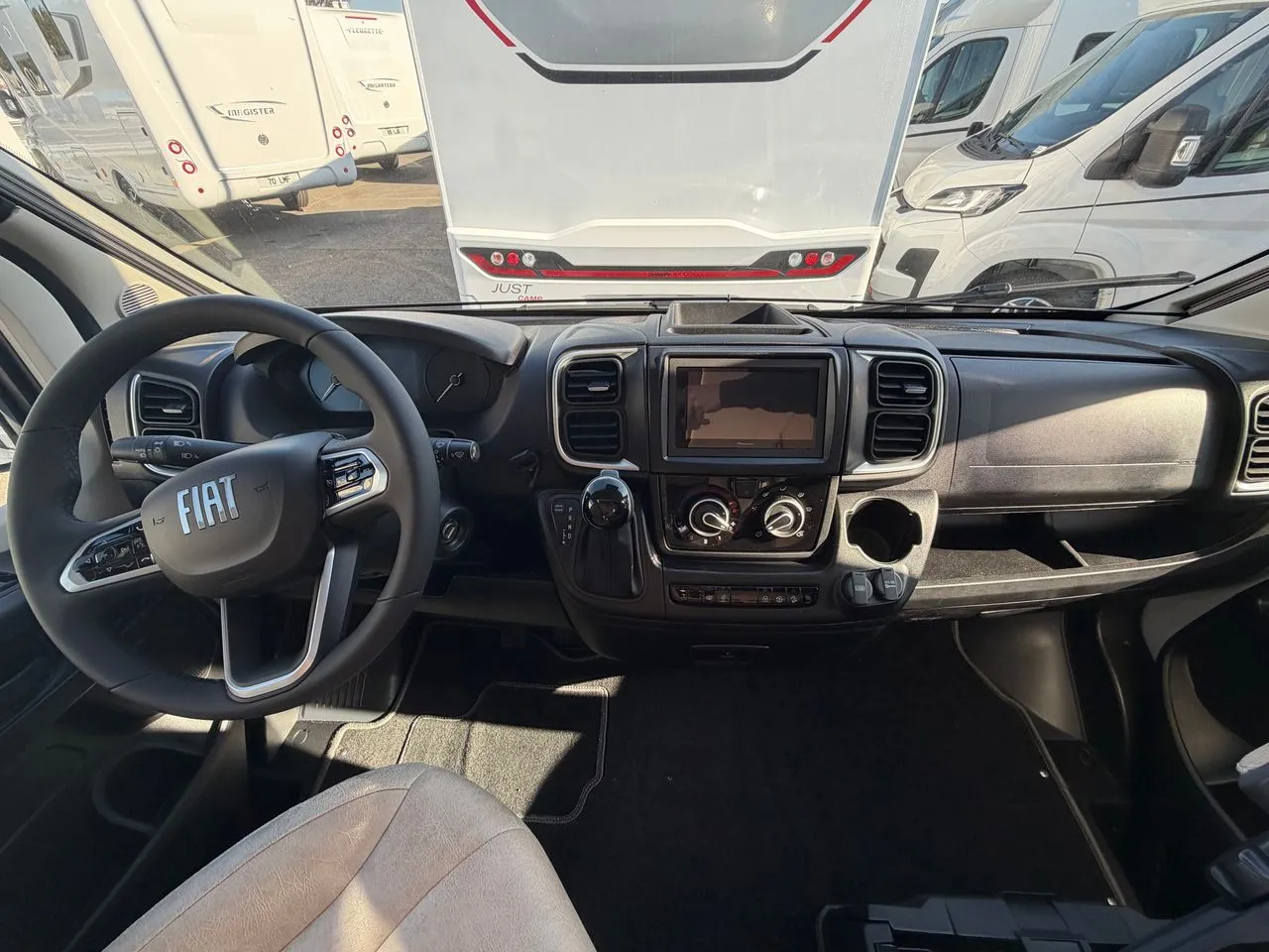 Camping-car - Fleurette - Magister 74 LMF WELLNESS - 2026