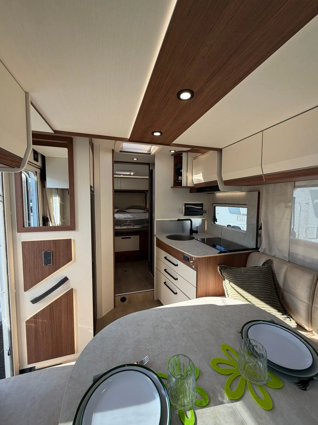Camping-car - Fleurette - Magister 74 LMF WELLNESS - 2026