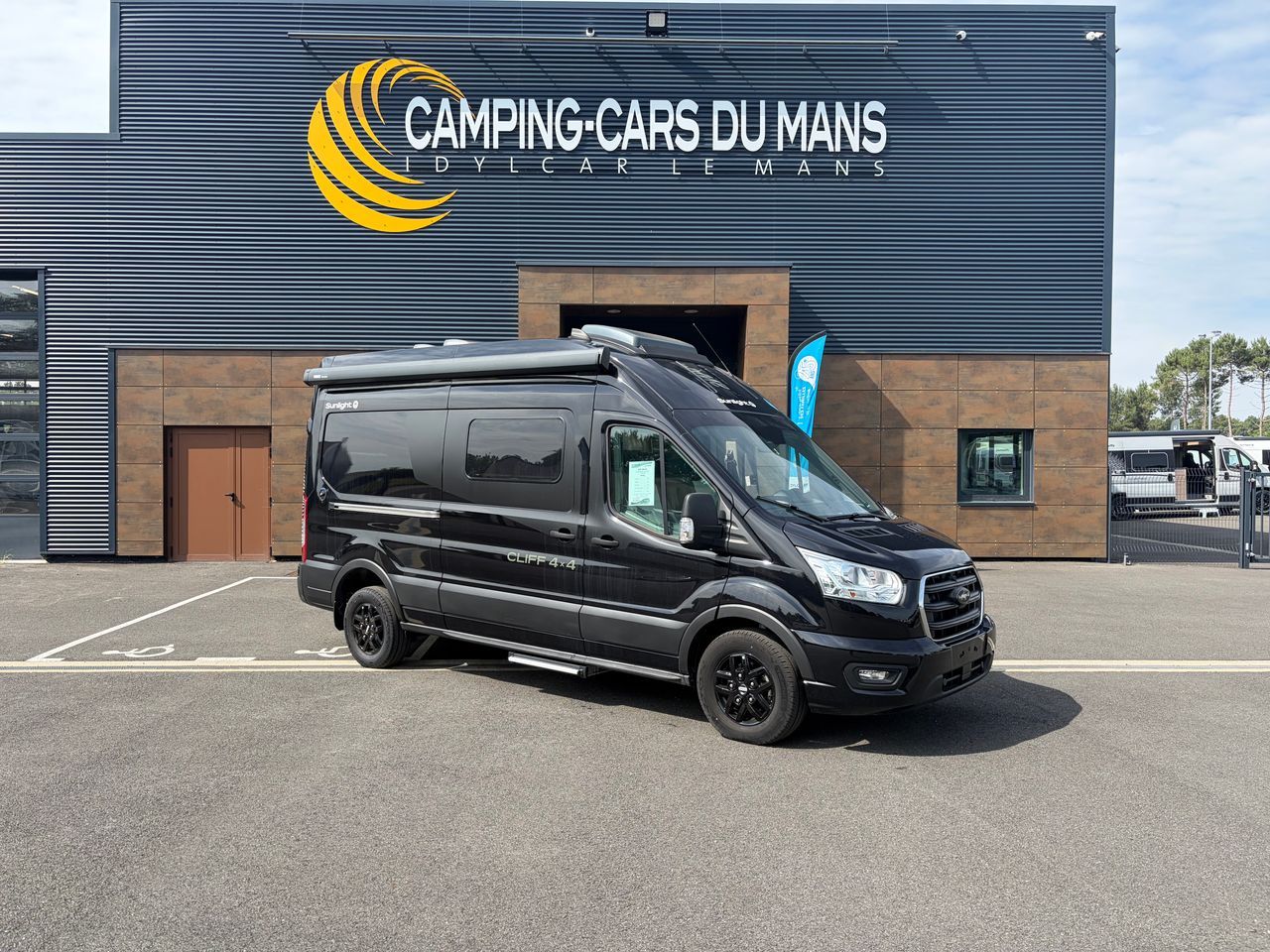 Camping-car SUNLIGHT Cliff 590 4X4 Adventure Edition