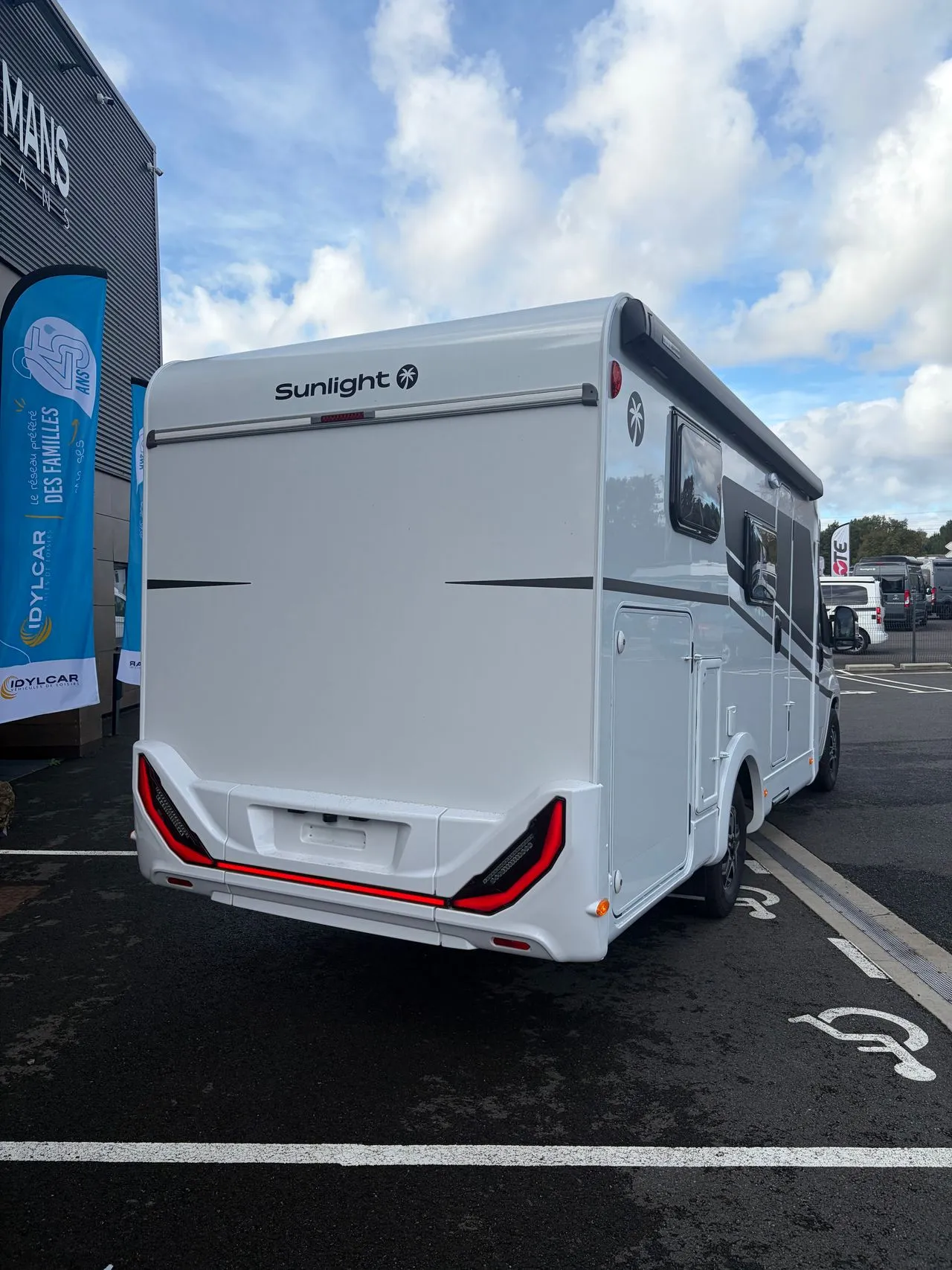 Camping-car - Sunlight - V 67 S Adventure Edition - 2027