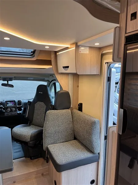 Camping-car - Burstner - Skyline Lyseo T 732 - 2025