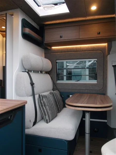 Fourgon aménagé - Hymer car - Eriba car 600 - 2025