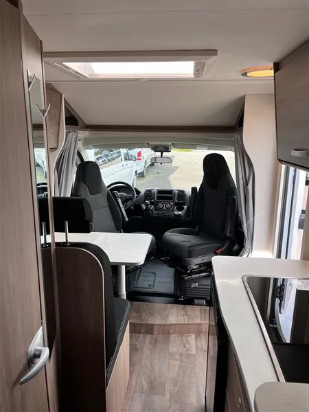 Camping-car - Carado - V 337 - 2025