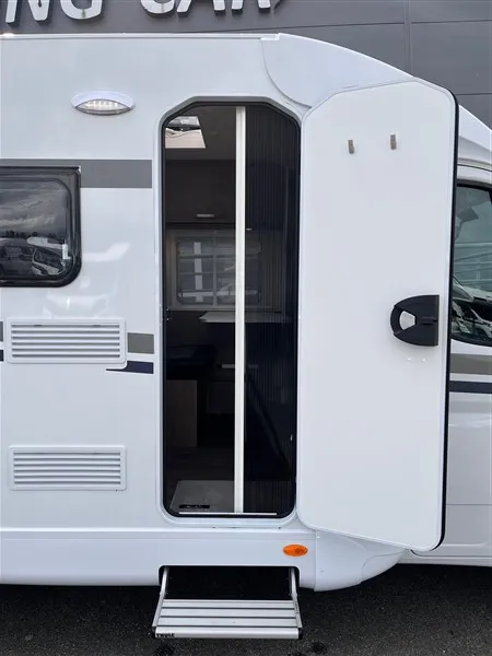 Camping-car - Carado - V 337 - 2025