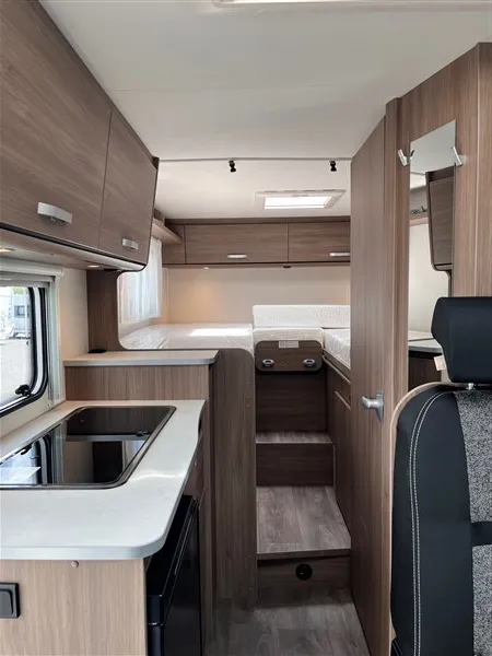 Camping-car - Carado - V 337 - 2025