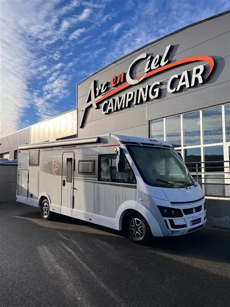 Nevis 881 25ème anniversaire