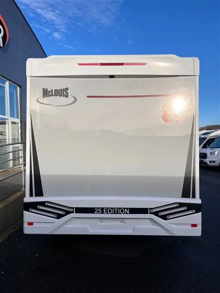 Nevis 881 25ème anniversaire