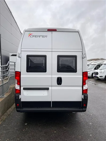 Fourgon aménagé - Dreamer - Camper five - 2026