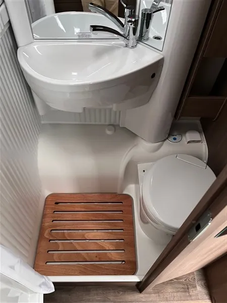 Camping-car - Carado - V 132 - 2026