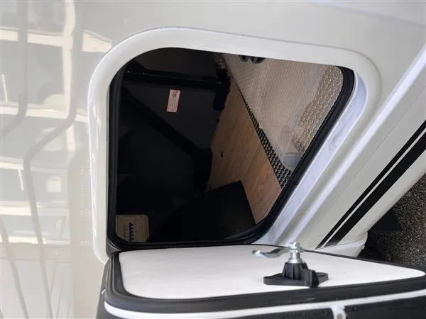 Camping-car - Laika - kosmo L 105 - 2025