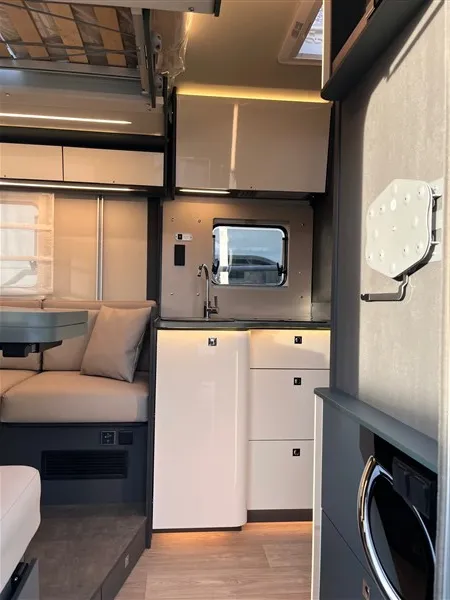 Camping-car - Laika - kosmo L 105 - 2025