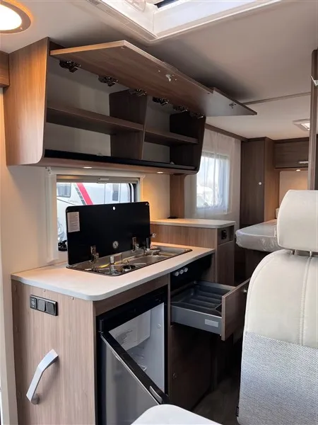 Camping-car - Carado - V 339 - 2026