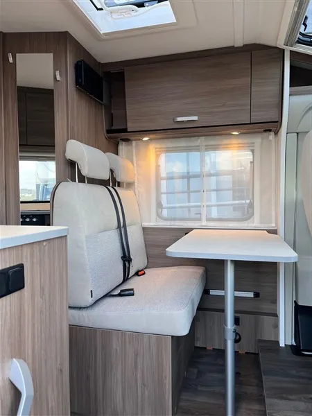 Camping-car - Carado - V 339 - 2026