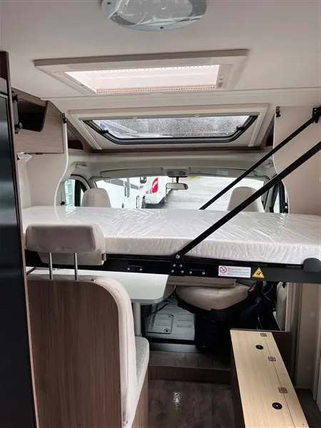 Camping-car - Carado - V 347 - 2026