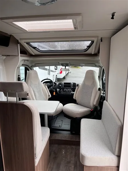 Camping-car - Carado - V 347 - 2026