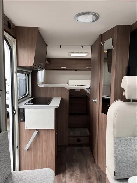 Camping-car - Carado - V 347 - 2026