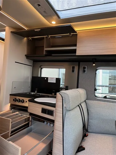 Camping-car - Hymer - BMCT 680 - 2026