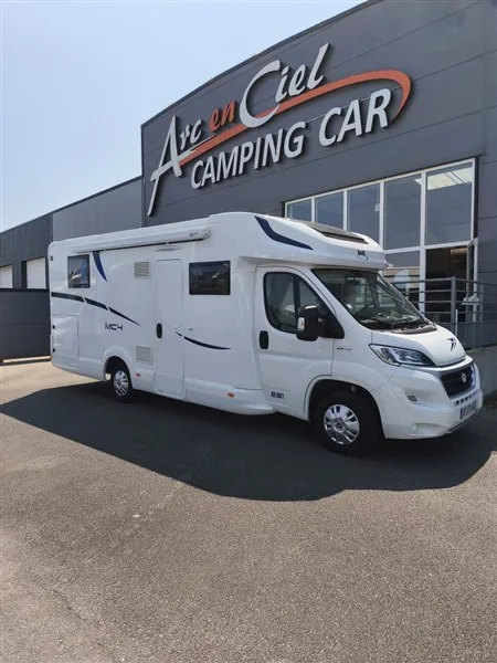 Camping-car occasion – Profilé — Camping-car profilé