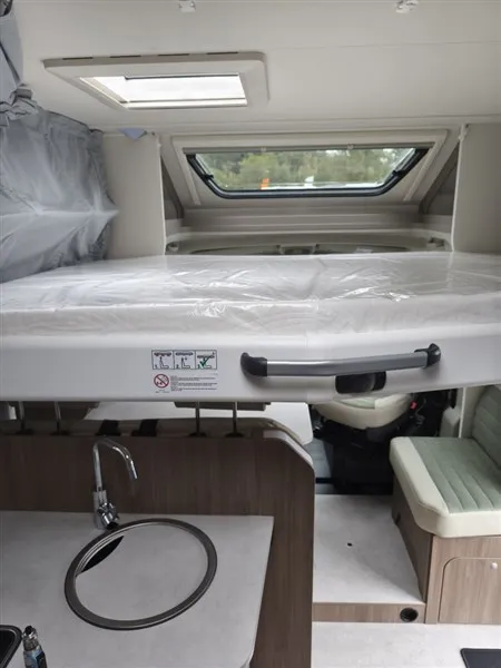 Camping-car - Carado - T 328 pro + 20 ans - 2027