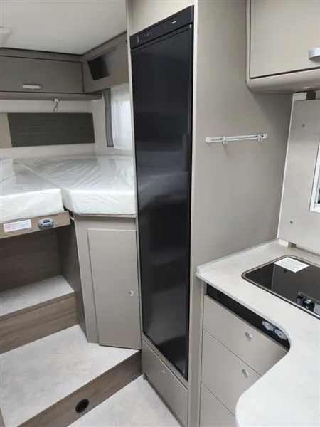 Camping-car - Carado - T 328 pro + 20 ans - 2027
