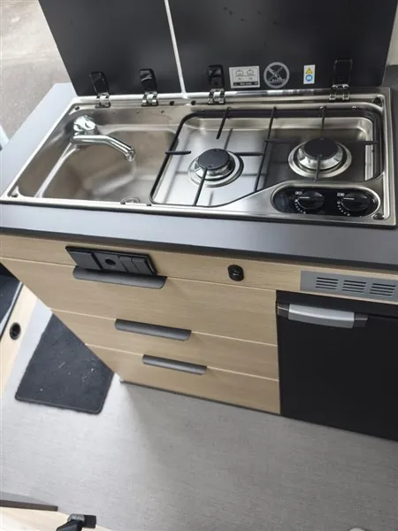 Fourgon aménagé - Dreamer - D 43 fun + - 2027