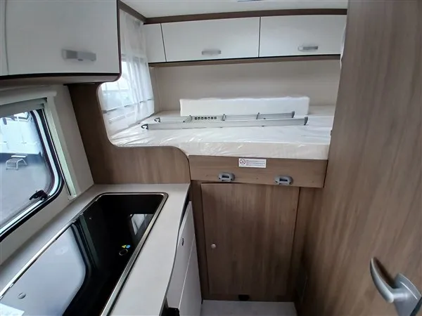 Camping-car - Carado - V 132 Pro+ 20 ans - 2027