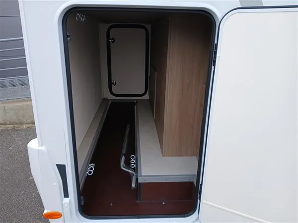 Camping-car - Carado - V 132 Pro+ 20 ans - 2027