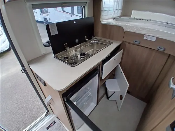 Camping-car - Carado - V 132 Pro+ 20 ans - 2027