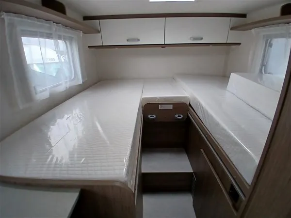 Camping-car - Carado - V 337 PRO + 20 ANS - 2027