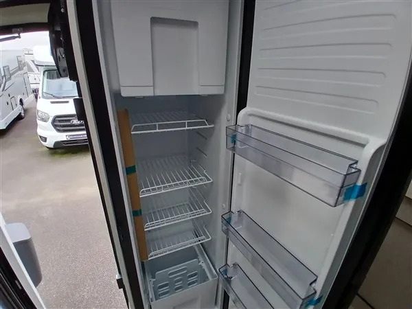 Camping-car - Mc Louis - MC4 Slim 337