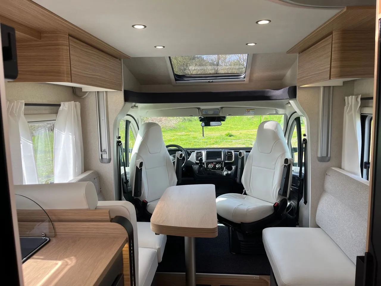 Camping-car - Bavaria - T 720 FC INTENSE - 2025