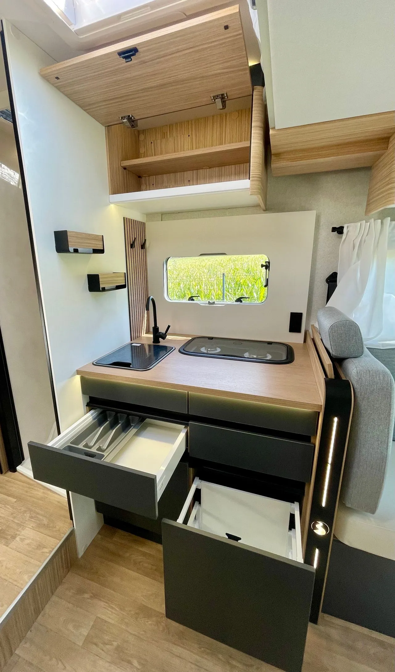 Camping-car - Bavaria - T 740 FGJ NOMADE - 2026