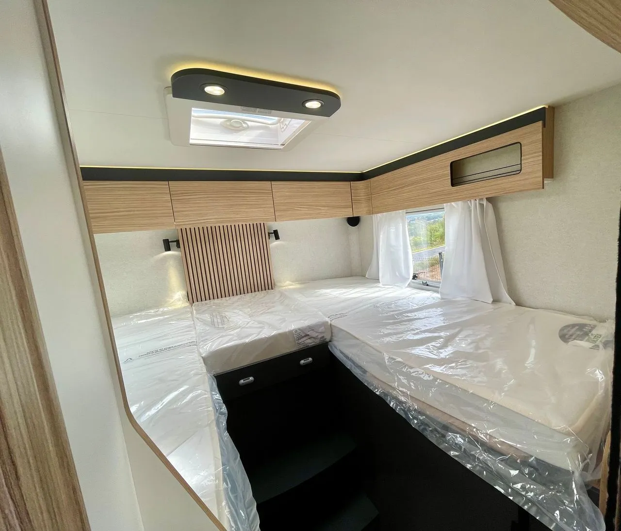 Camping-car - Bavaria - I 740 FGJ NOMADE - 2025