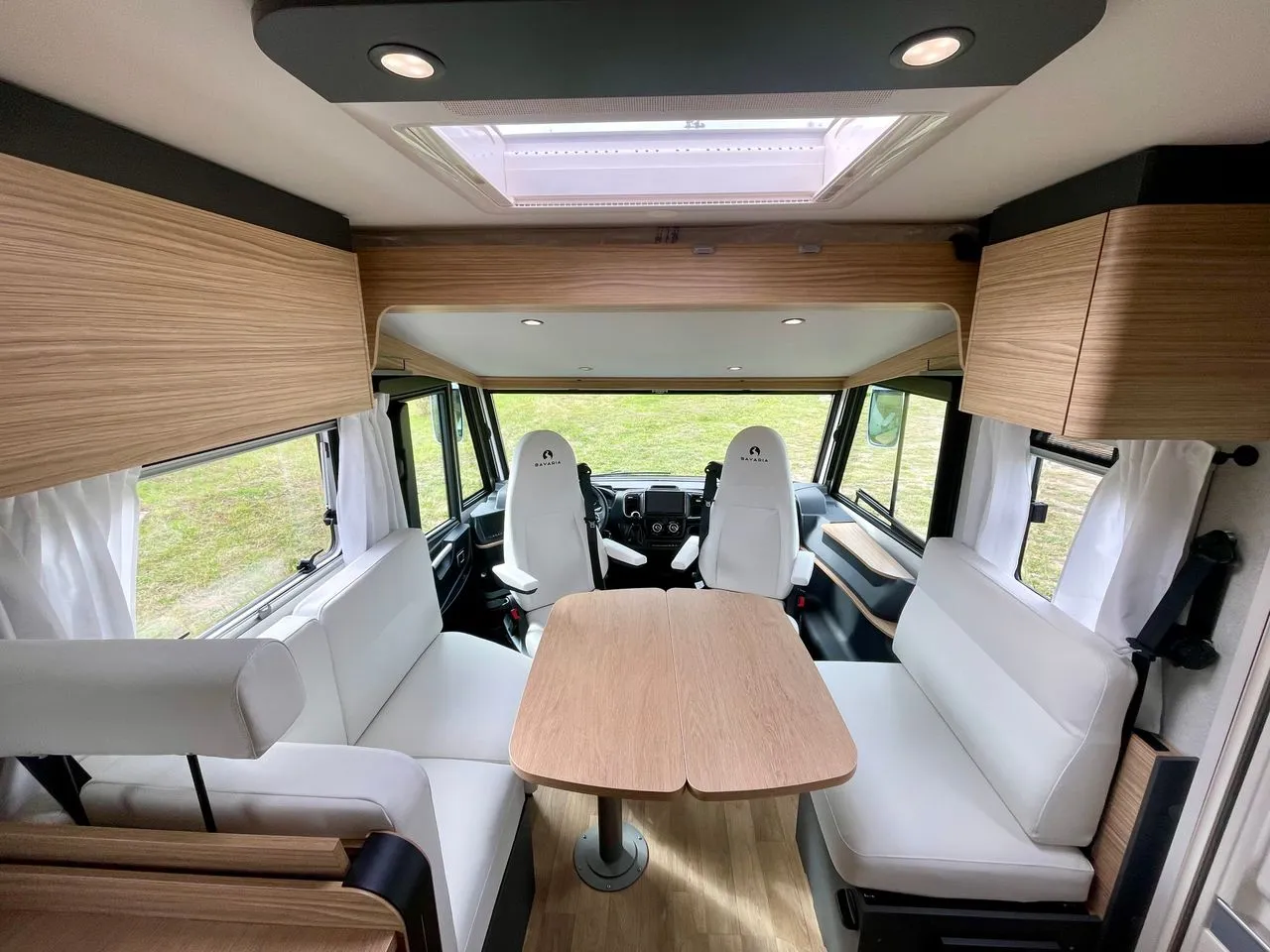 Camping-car - Bavaria - I 740 FGJ NOMADE - 2025