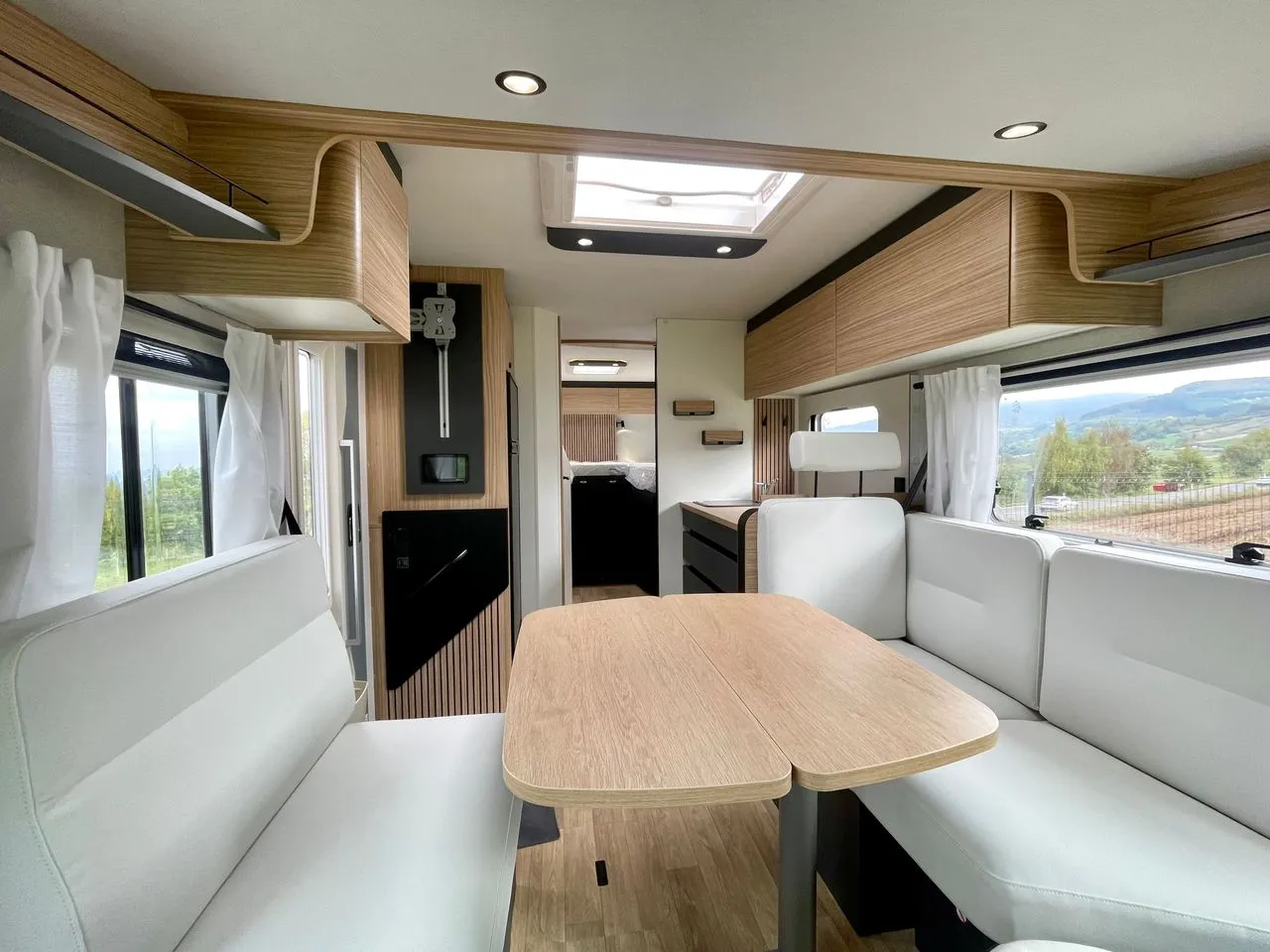 Camping-car - Bavaria - I 740 FGJ NOMADE - 2025