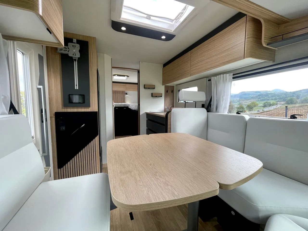 Camping-car - Bavaria - I 740 FGJ NOMADE - 2025