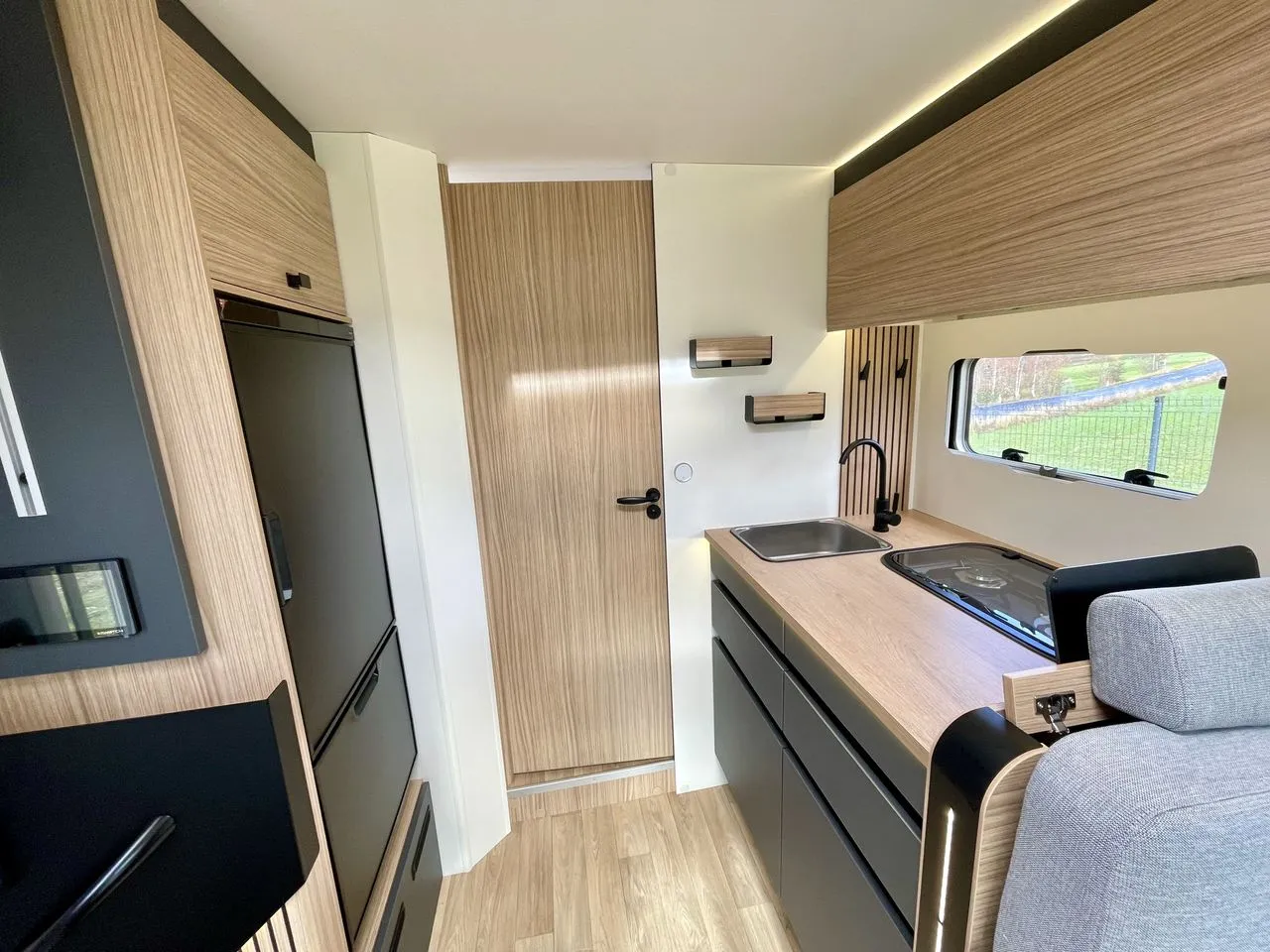 Camping-car - Bavaria - I 740 FGJ NOMADE - 2026