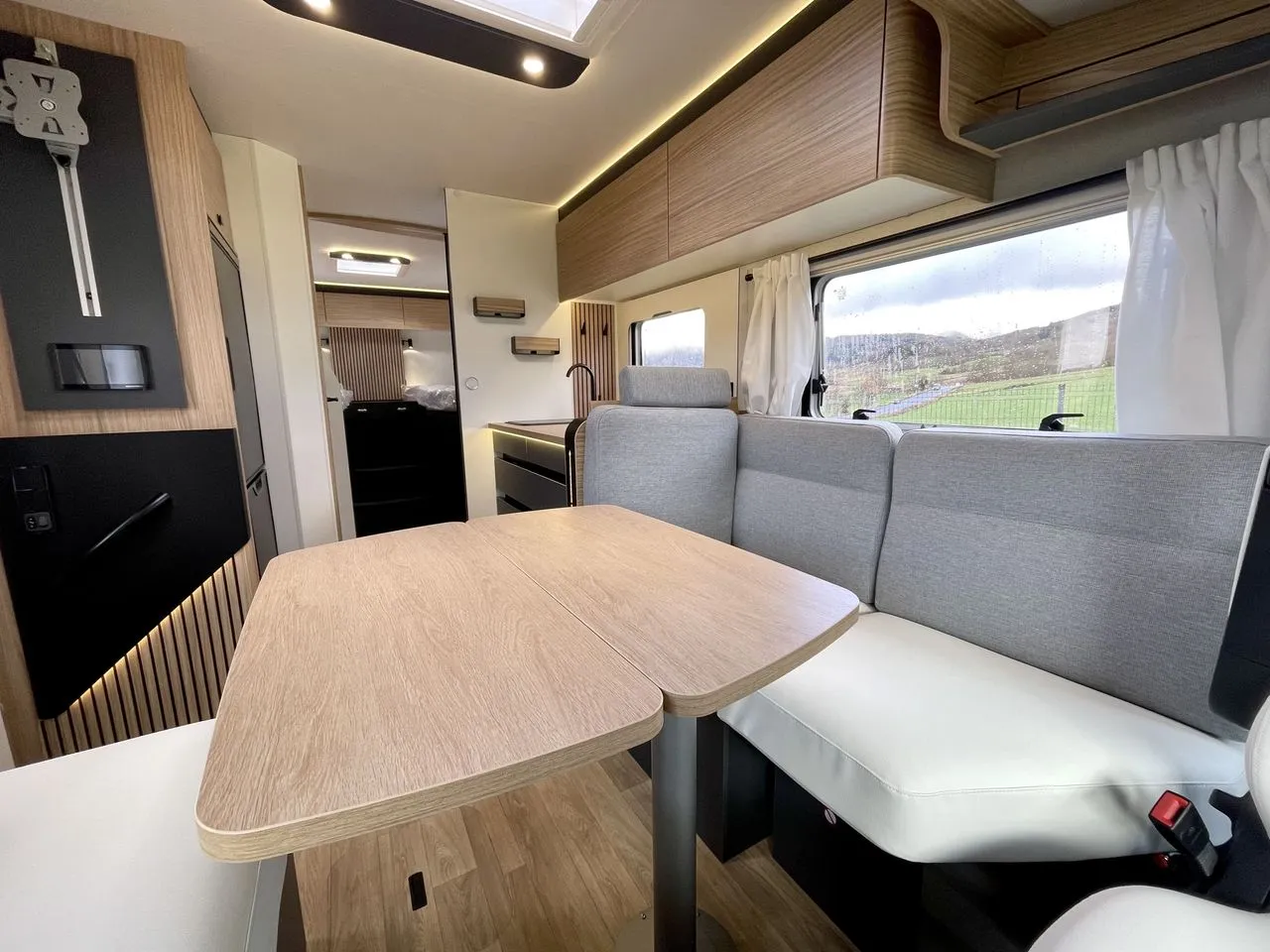 Camping-car - Bavaria - I 740 FGJ NOMADE - 2026