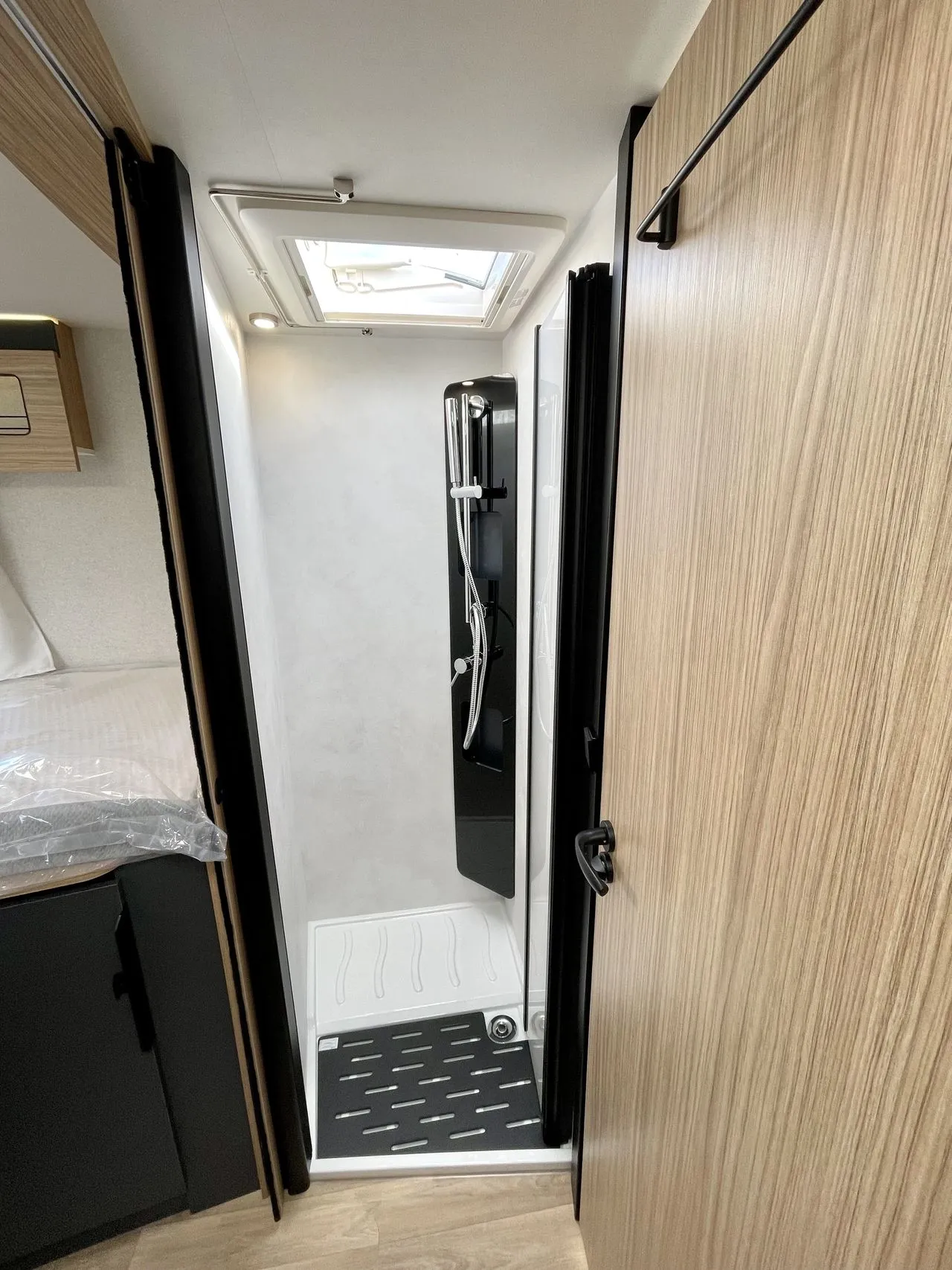 Camping-car - Bavaria - I 740 FGJ NOMADE - 2026