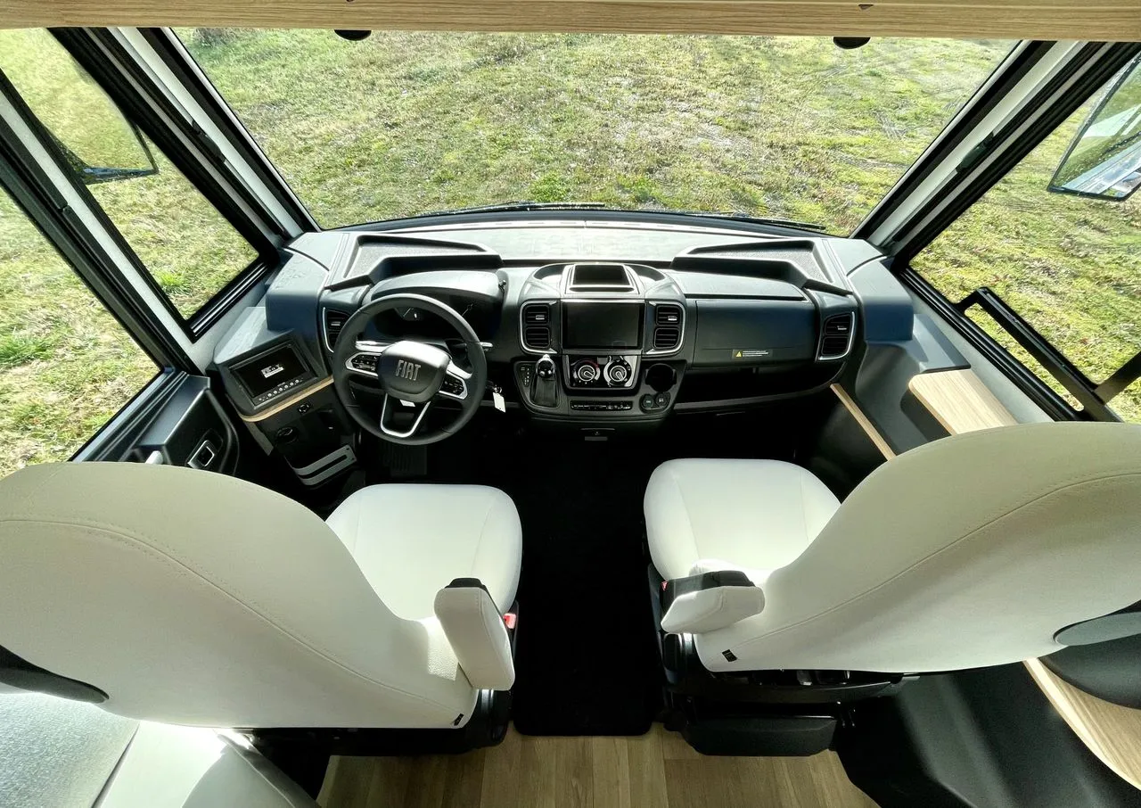 Camping-car - Bavaria - I 740 FGJ NOMADE - 2026