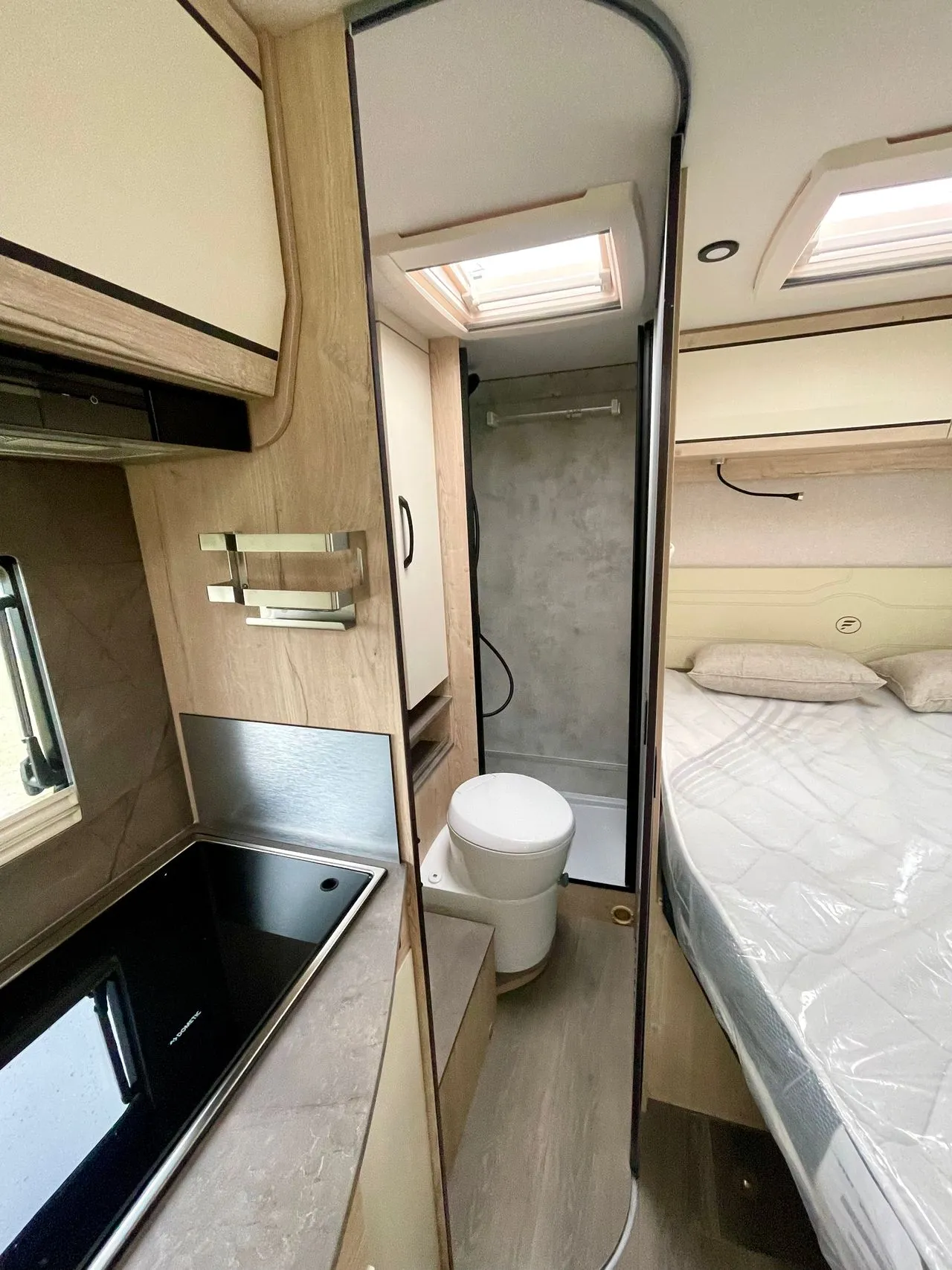 Camping-car - Fleurette - BAXTER 60 LG - 2026