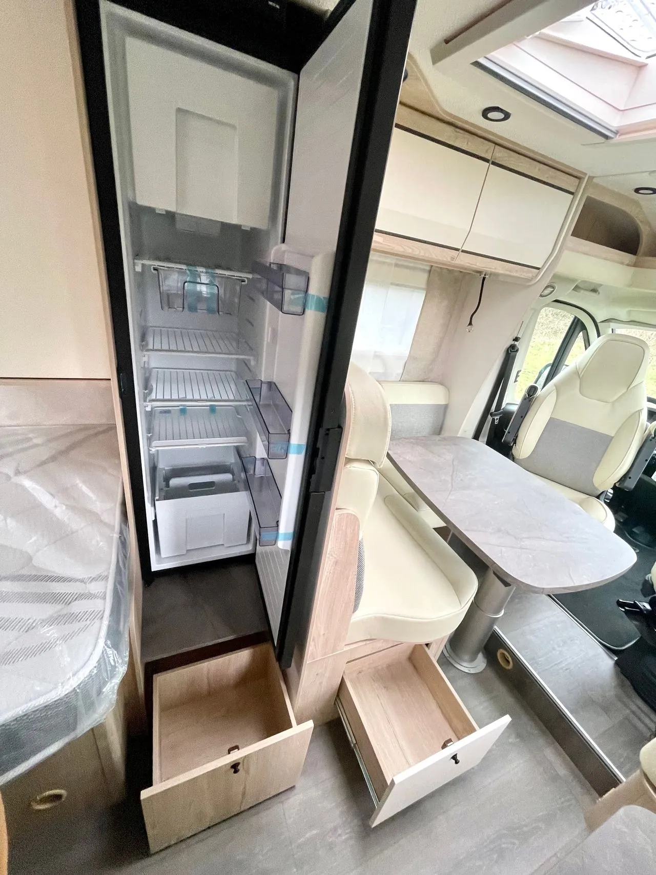 Camping-car - Fleurette - BAXTER 60 LG - 2026