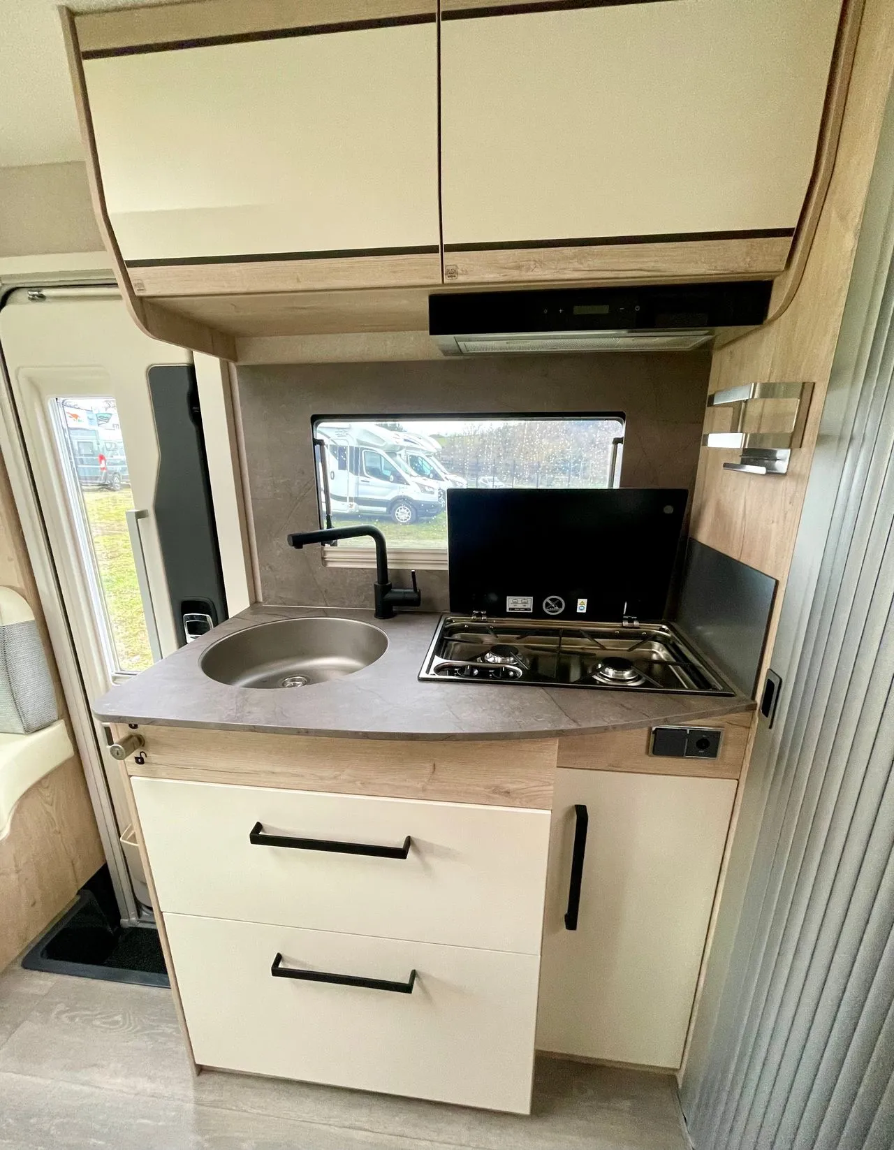 Camping-car - Fleurette - BAXTER 60 LG - 2026