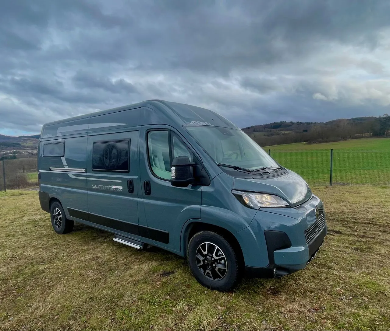 SUMMIT 600 FRENCH EDITION