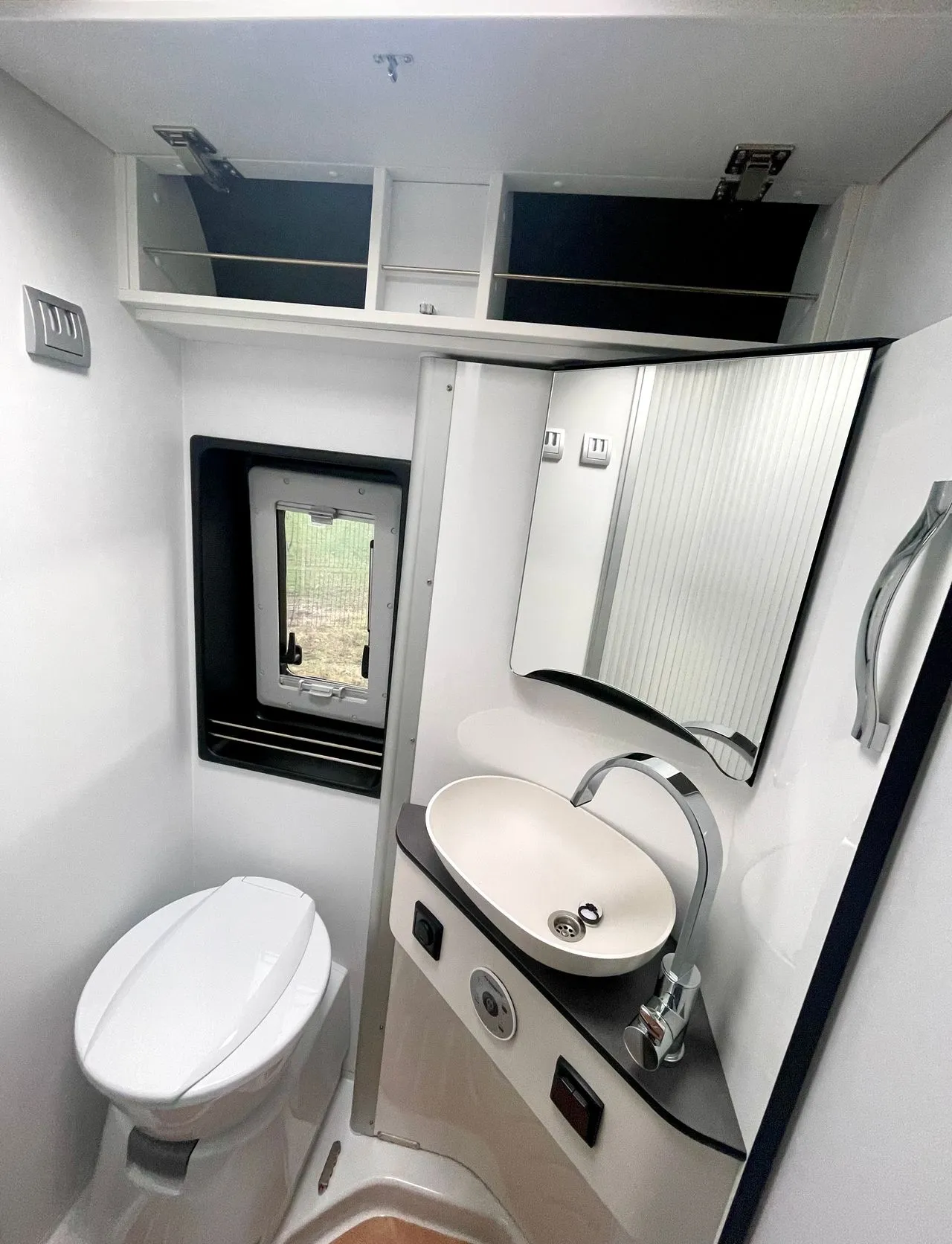 Fourgon aménagé - Possl - SUMMIT 600 FRENCH EDITION - 2026