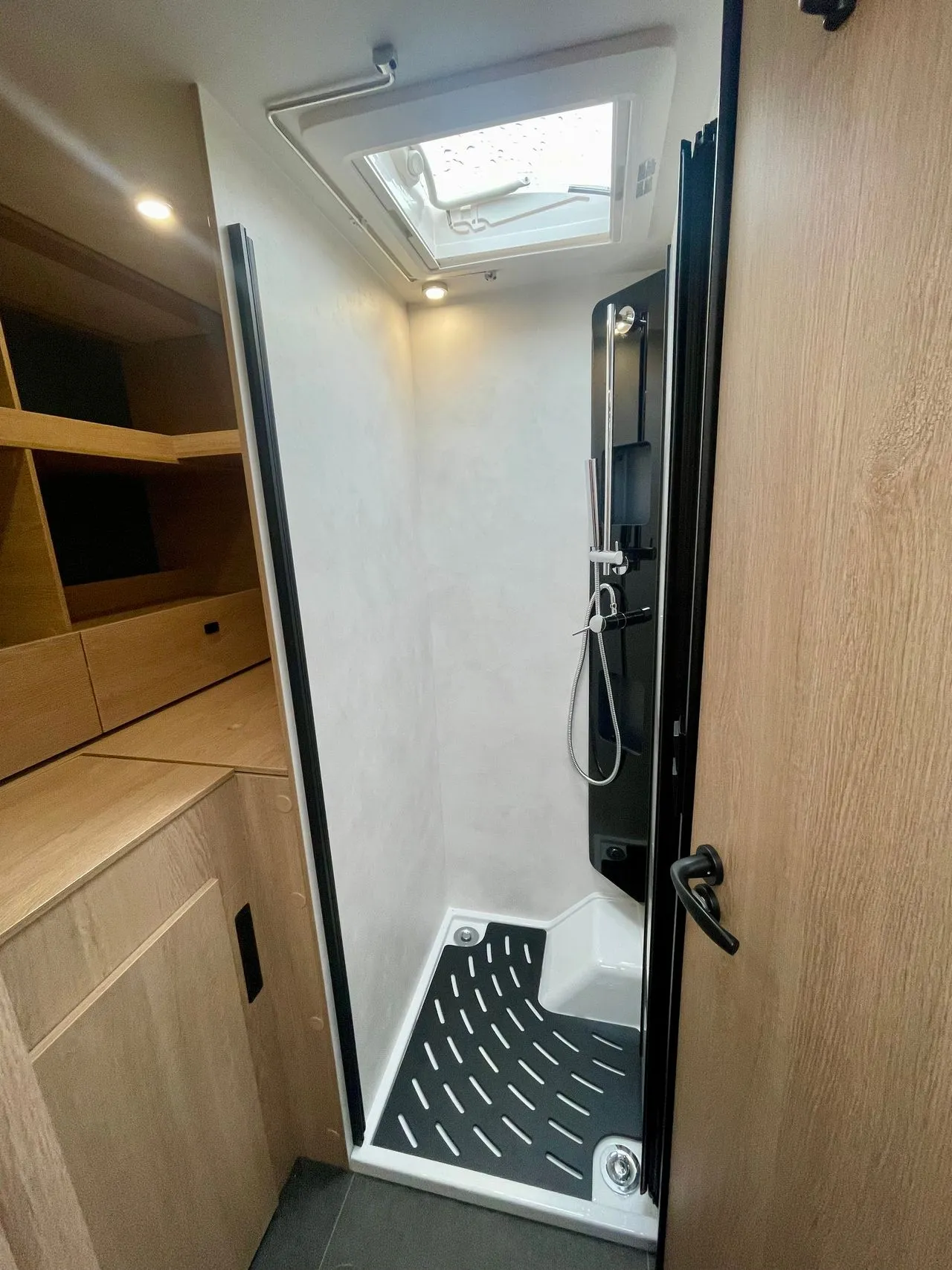 Camping-car - Bavaria - Q 650 D QWEST - 2026