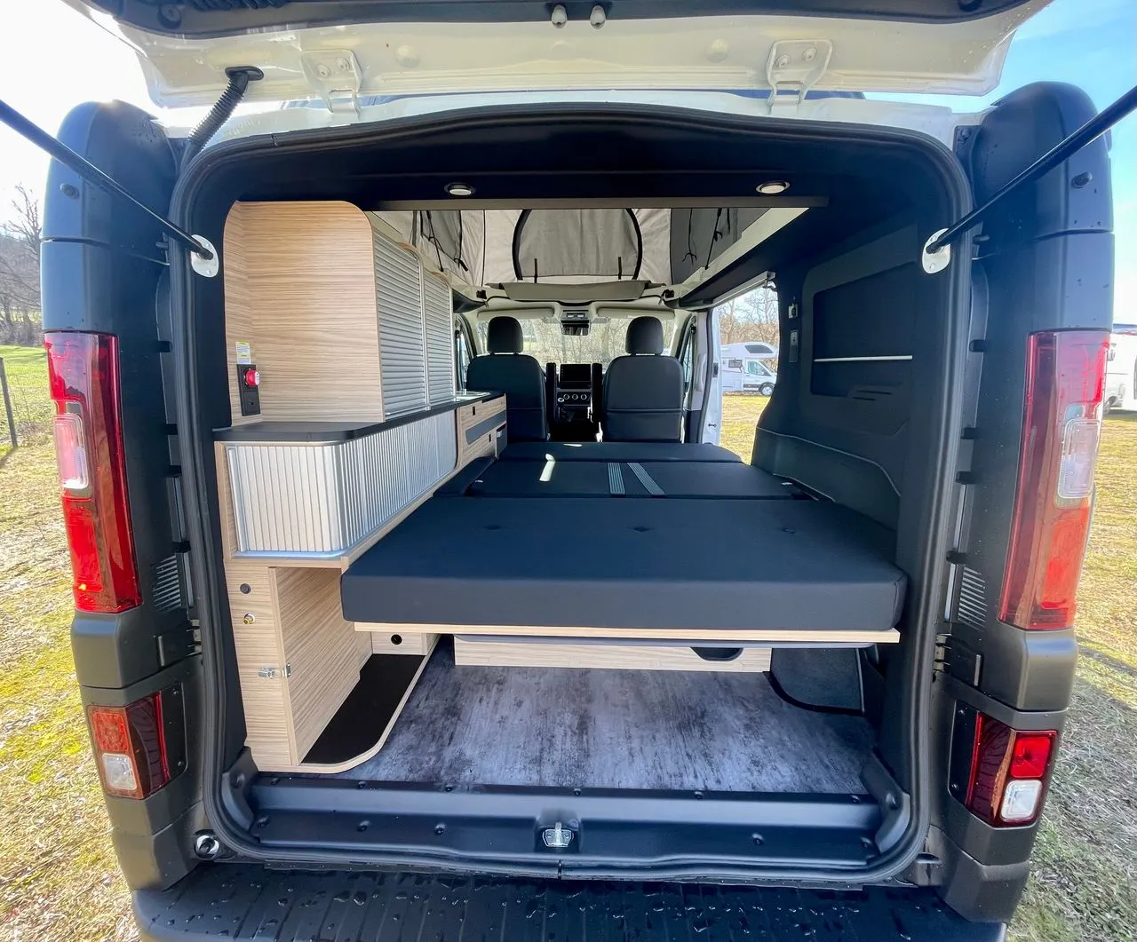 Van aménagé - Bavaria - MINI CAMP - 2026