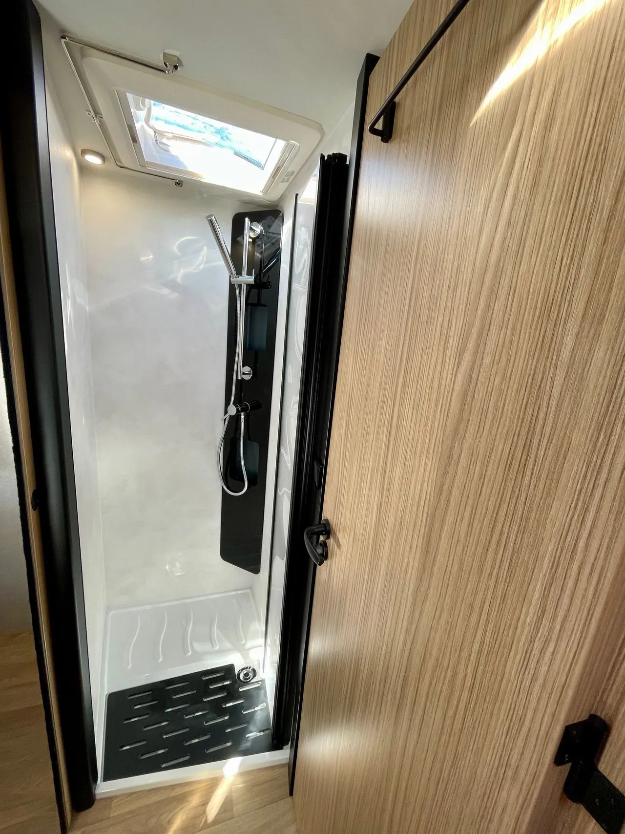 Camping-car - Bavaria - I 741 FC UNIK - 2026